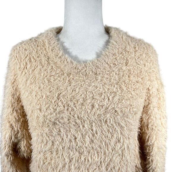 Urban Outfitters Medium Women's Cream Cuddle Up Crew Neck Cropped Sweater - Picture 2 of 12